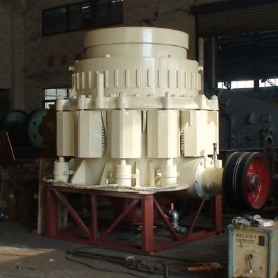 Kruszarka stożkowa 300T Kruszarka do skał Ruda do przewodnika inżyniera projektu kamieniołomu 132kW